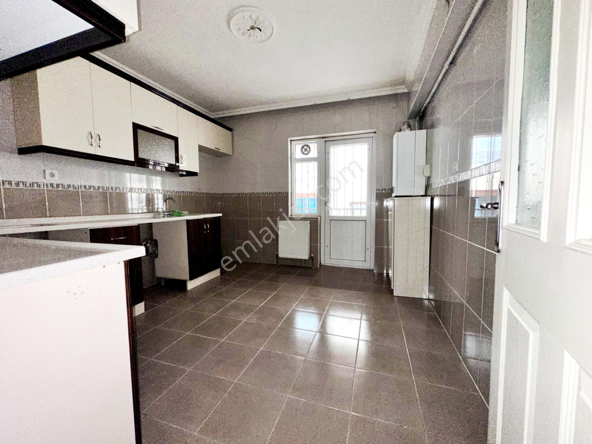 Uzman Emlak'dan Keçiören İncirli Mh. Asansörlü Bağımsız Isı Yalıtımlı Kat Konumunda 3+1 - Görsel 13