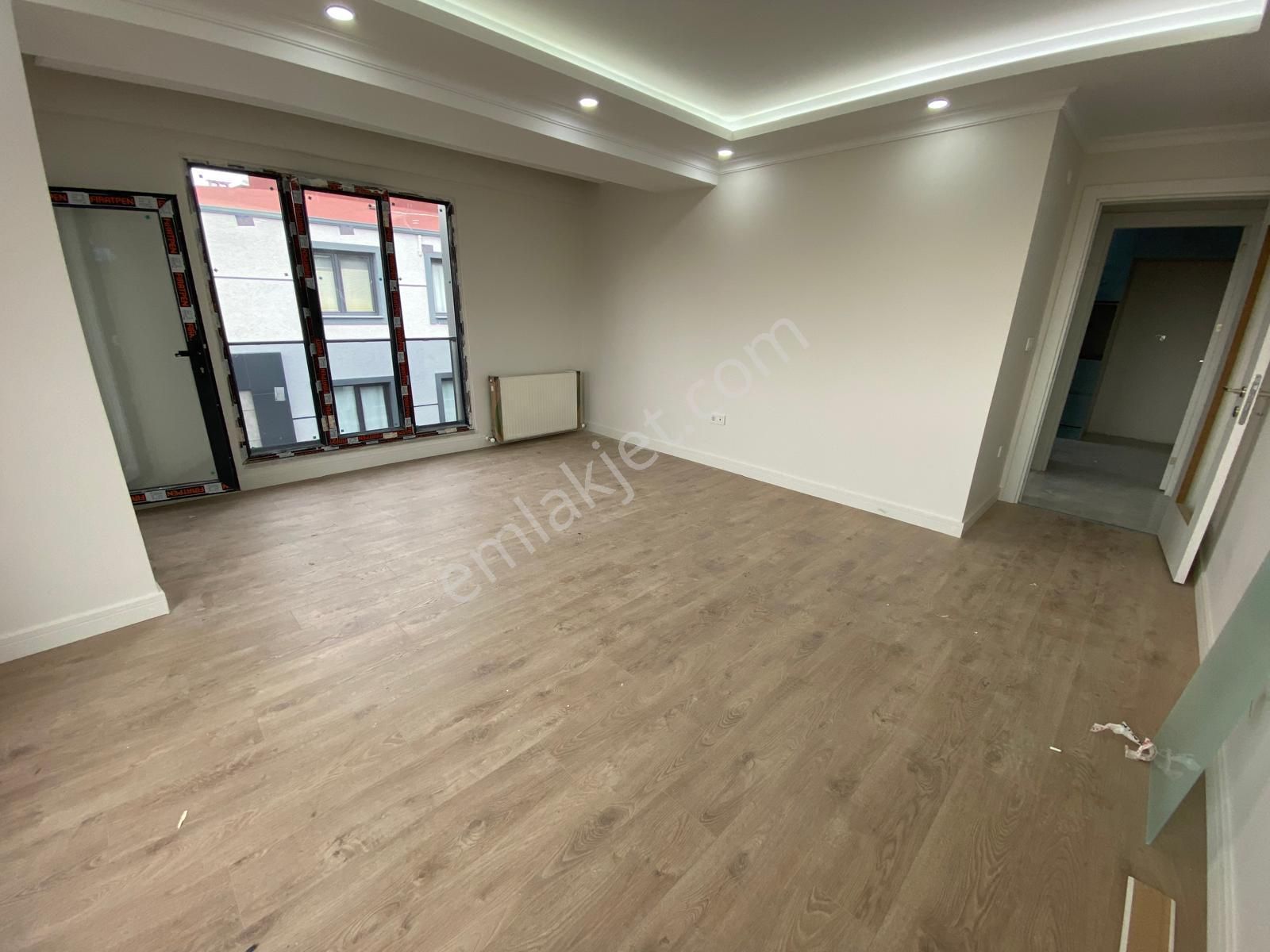 Başokur'dan Bahçelievler Hürriyet Mahallesi 3+1 Ebeveyn Banyolu