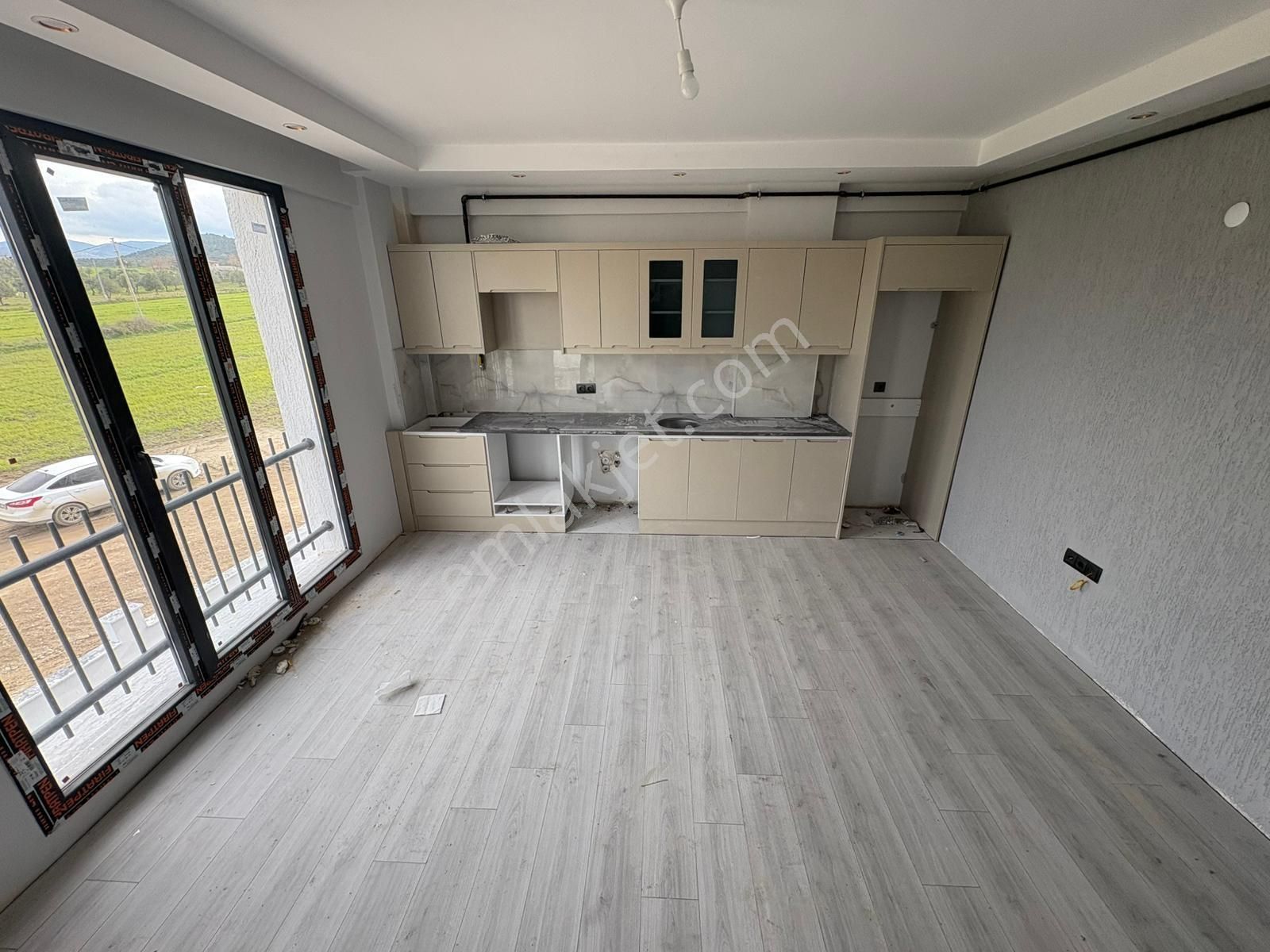 Rw Nefes'ten Cumhuriyet Mahallesi'nde 1+1 Daire