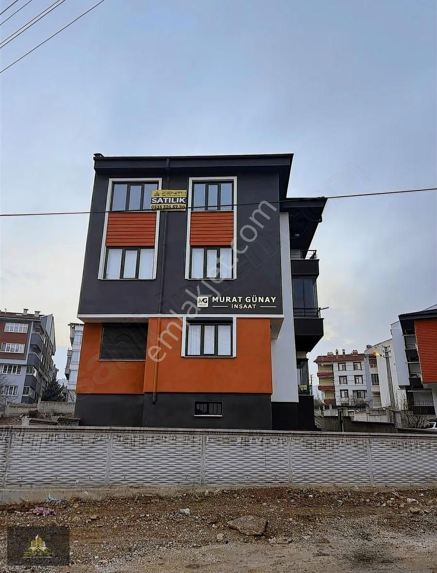 Zenith Den Selahattin Eyübide Satılık Daire