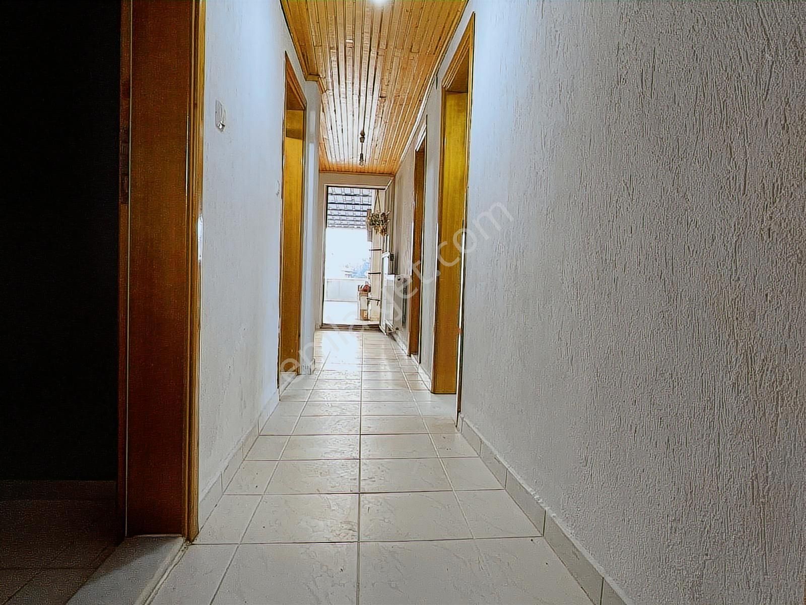 Binyapı'dan Kuşpınarda Geniş Teraslı Kiralık Çatı Katı Daire - Görsel 22