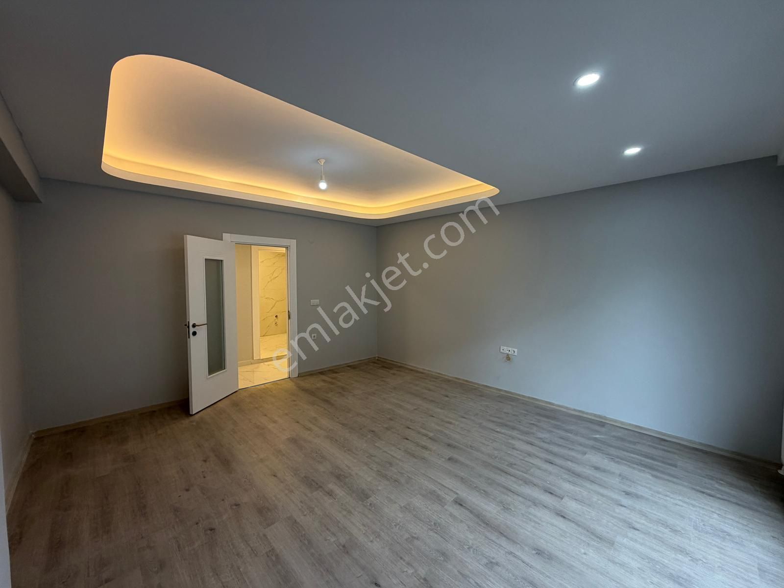 Bahçelievler Sıfır Daire 1.kat 3+1 Kapalı Oto Parklı Asansörlü - Görsel 2