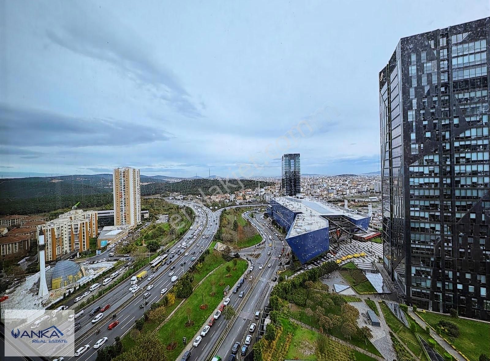 Anka Real Estate/buyaka Ofis Kulelerinde 845 M2 Tam Kat Ofis