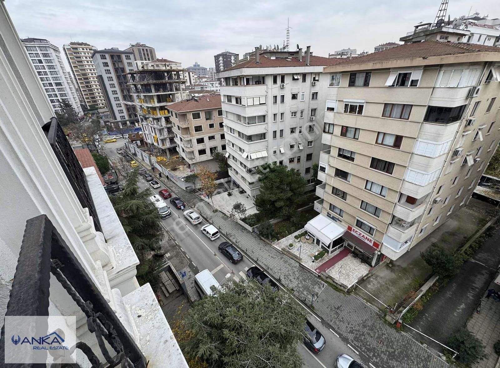 Erenköy Minibüs Caddesi Kaptan Arif Sokakta 2+1 Satılık Daire - Görsel 23