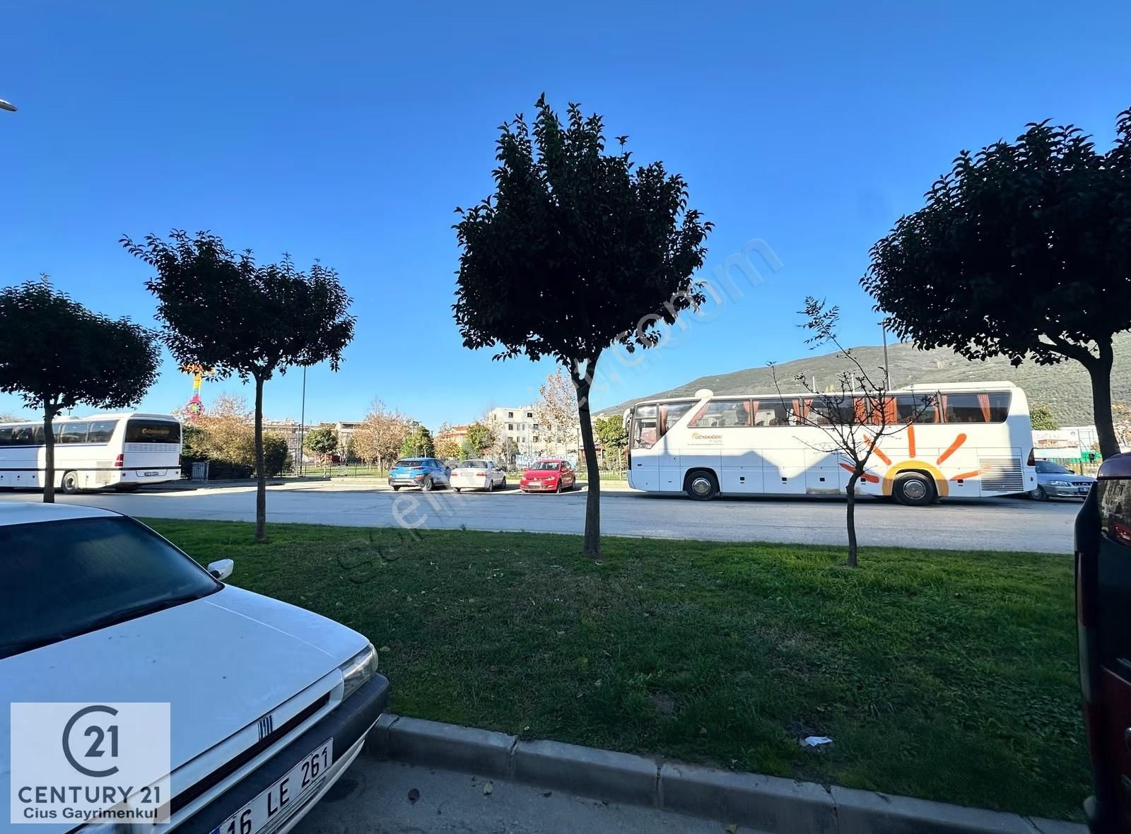 C21 Cius; Bölge Parkı Karşısı 160 M2 Yola Cephe Kiralık Dükkan - Görsel 2