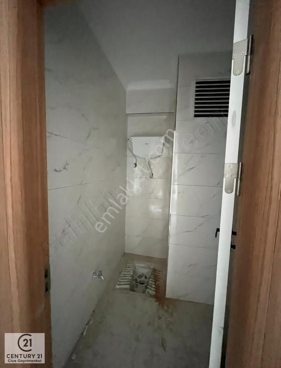 C21 Cius; Yeni Binada 145 M2 Önü Açık 3+1 Kiralık Daire - Görsel 14