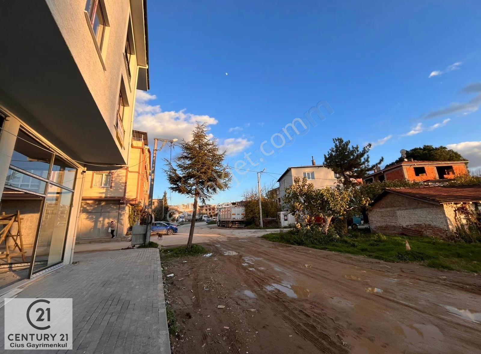 C21 Cius; Yeni Binada 145 M2 Önü Açık 3+1 Kiralık Daire - Görsel 30