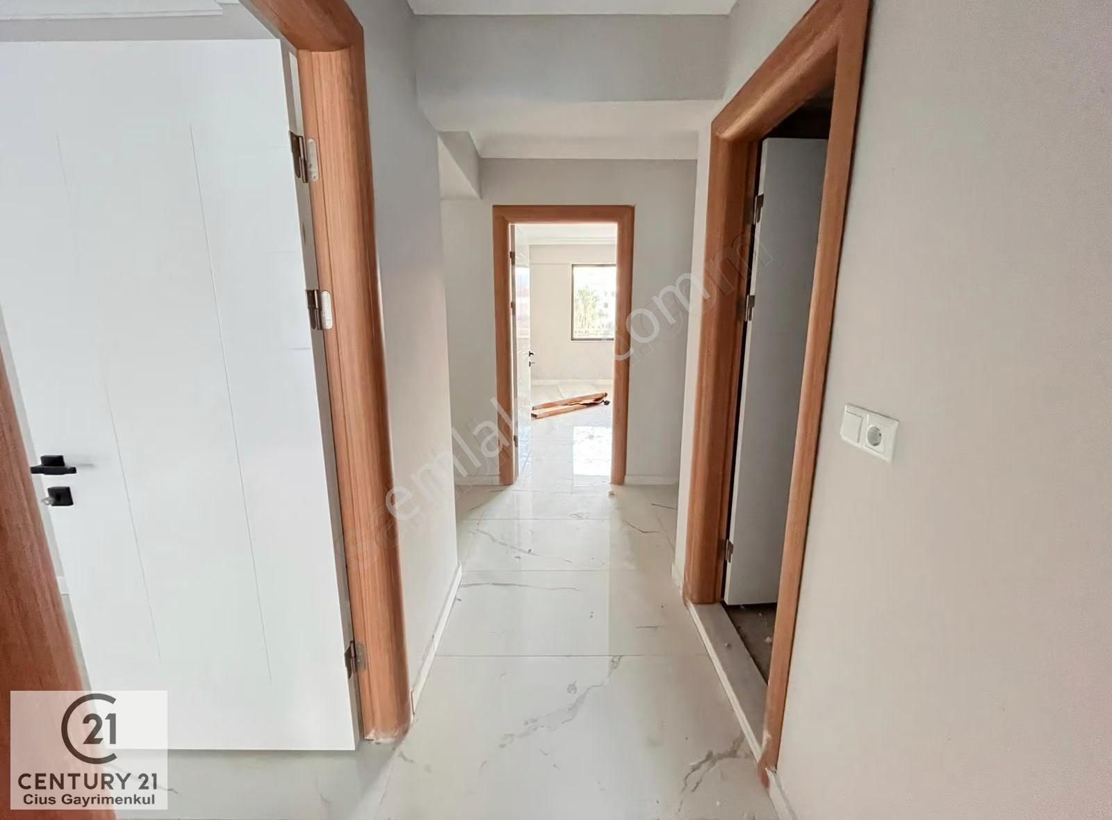 C21 Cius; Yeni Binada 145 M2 Önü Açık 3+1 Kiralık Daire - Görsel 25