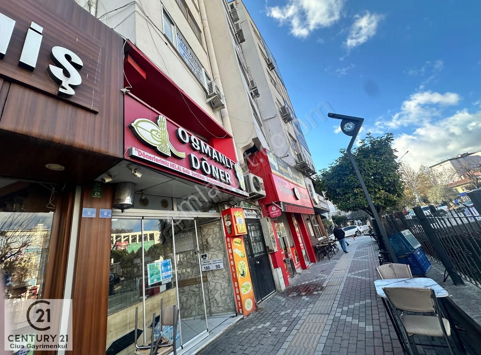 C21 Cius; Merkezi Konumda İki Katlı Tabela Değeri Yüksek Dükkan