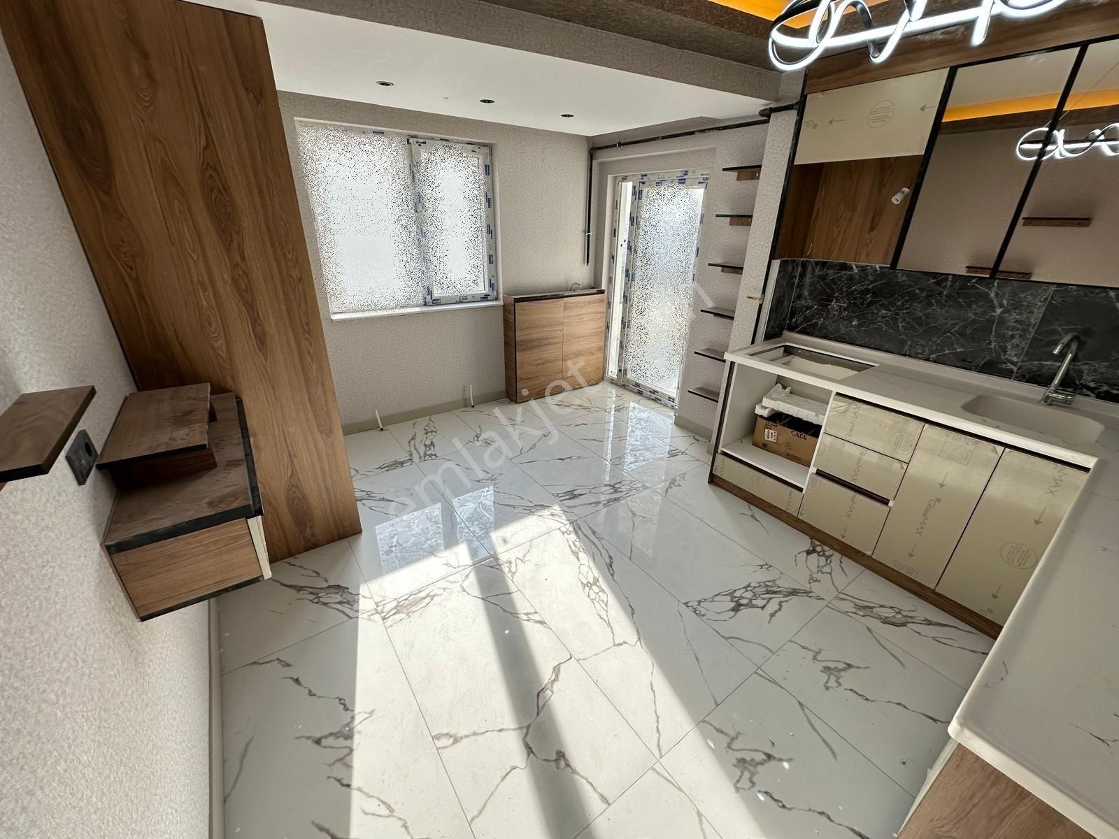 Fevzi Çakmak Mh.de Böylesi Görülmeyen 4+1 Merkezde Satılık Daire - Görsel 4