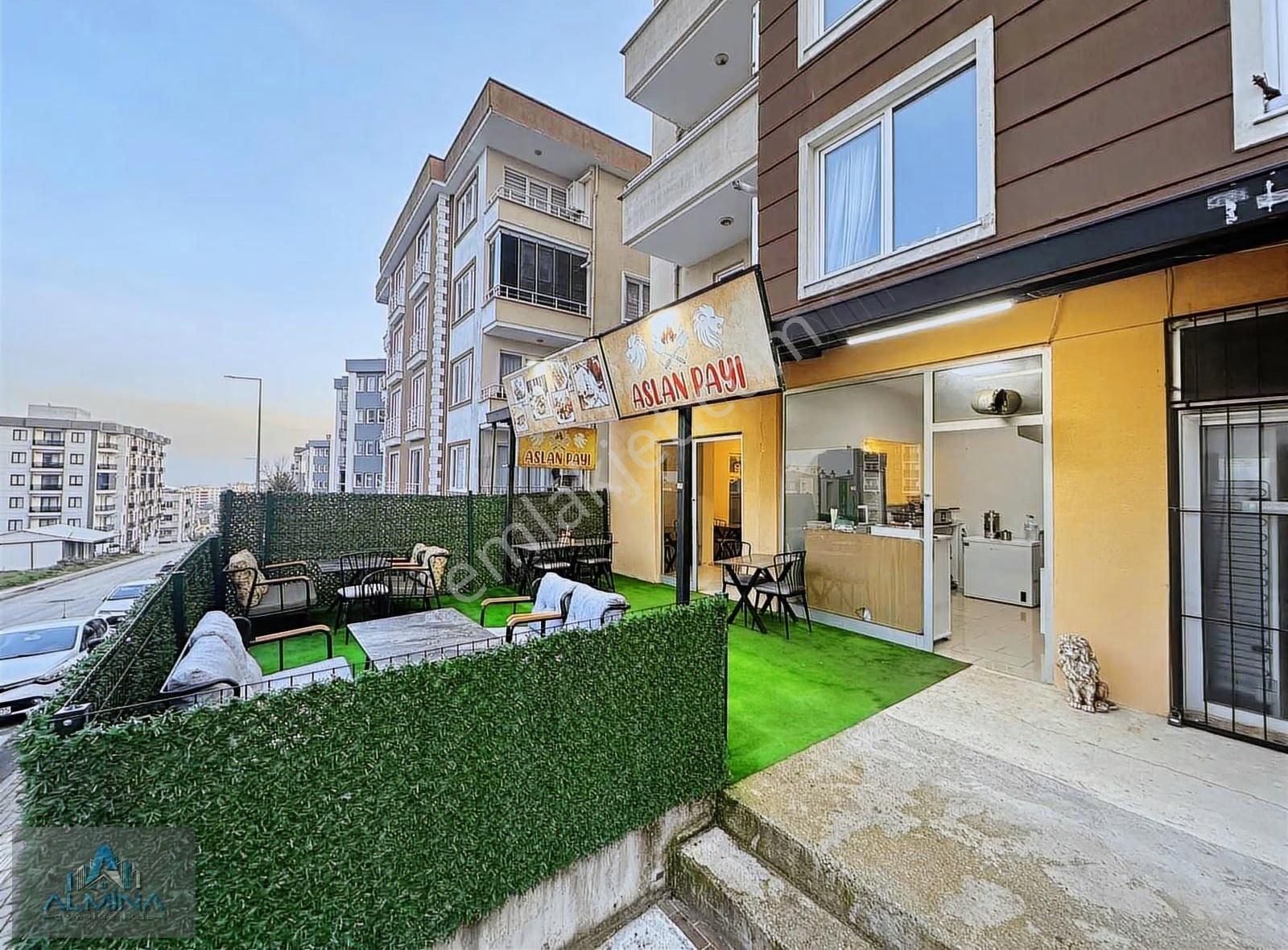 Almina'dan Kurulu Düzeni Olan Devren Satılık Fast Food Dükkanı - Görsel 10