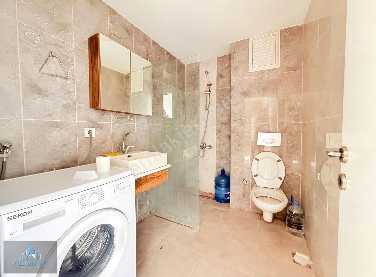 Almina'dan Geniş Salonlu 2+1 Kiralık Daire - Görsel 8