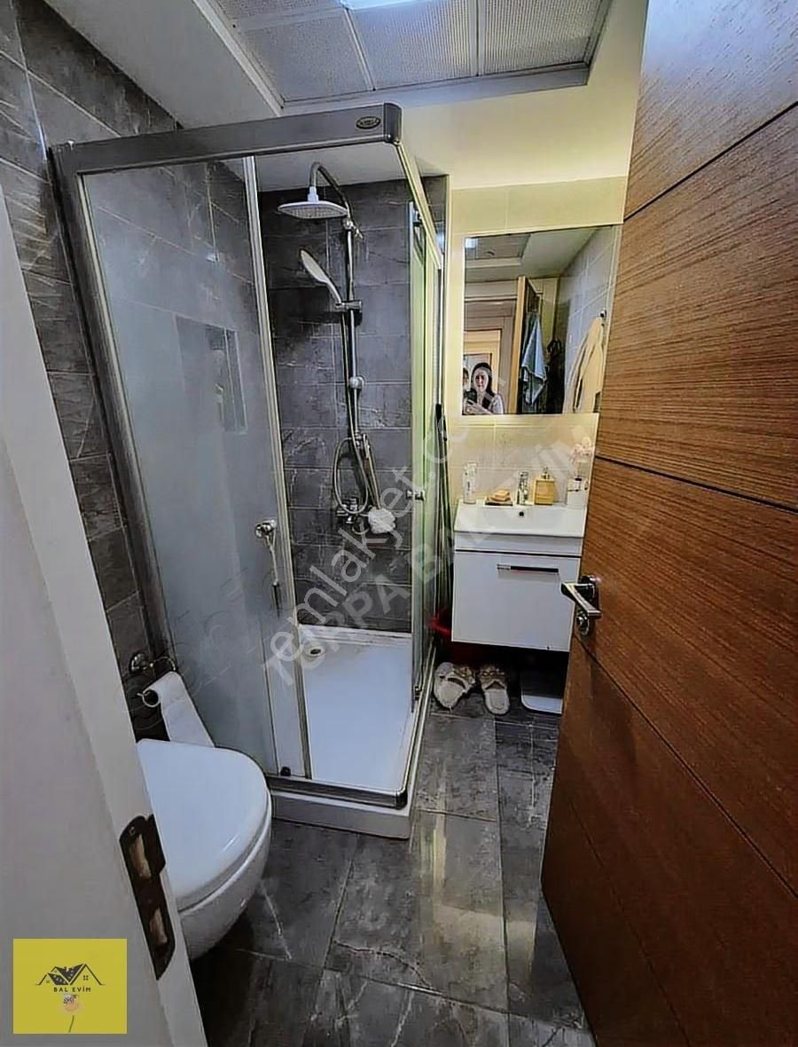 Çiğli 3+1 Kiralık Havuzlu Site - Görsel 24