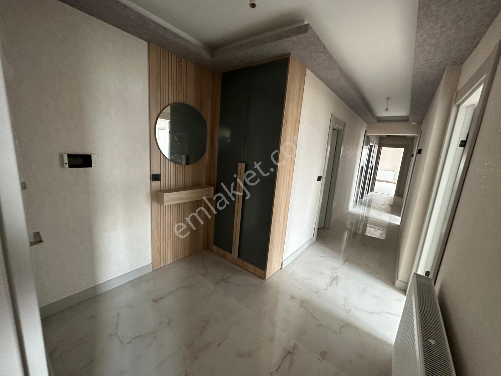 Fevzi Çakmak Mh.de 3+1 Cadde Cepheli Lüx Yapıda Satılık Daire - Görsel 23