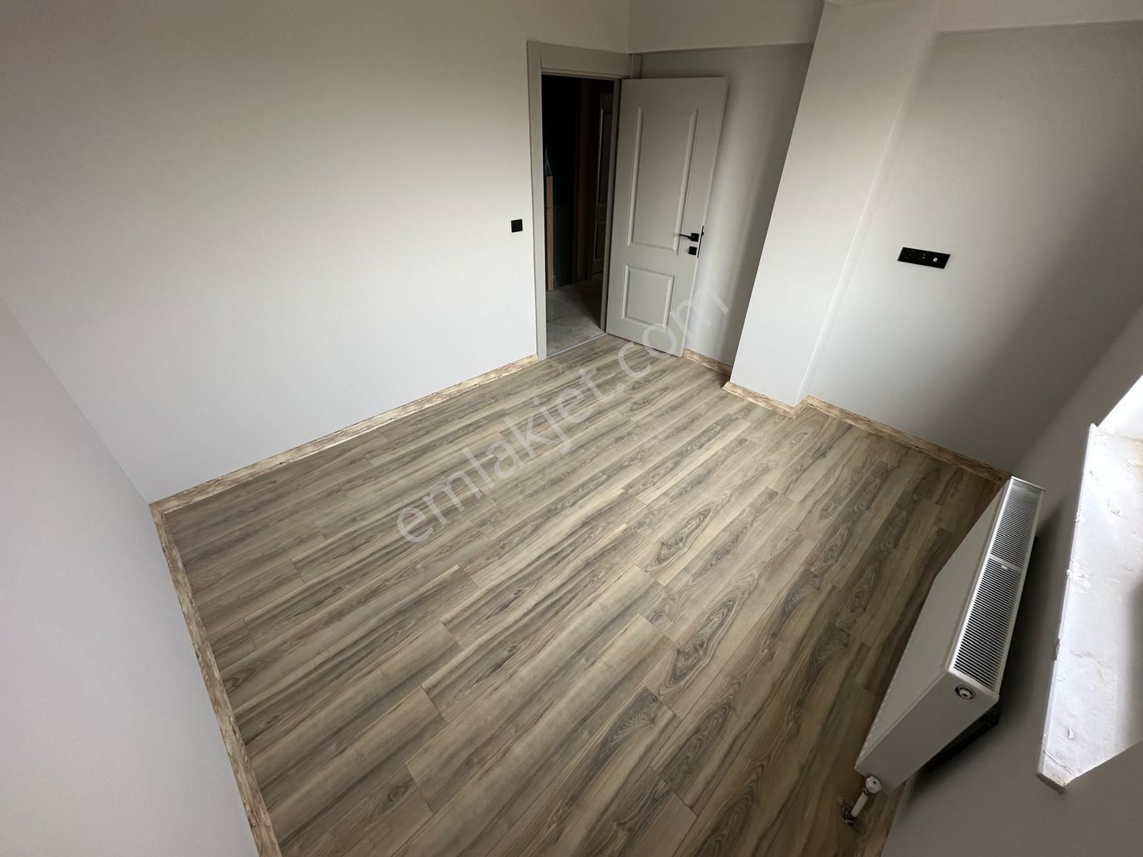 Fevzi Çakmak Mh.de 3+1 Cadde Cepheli Lüx Yapıda Satılık Daire - Görsel 11