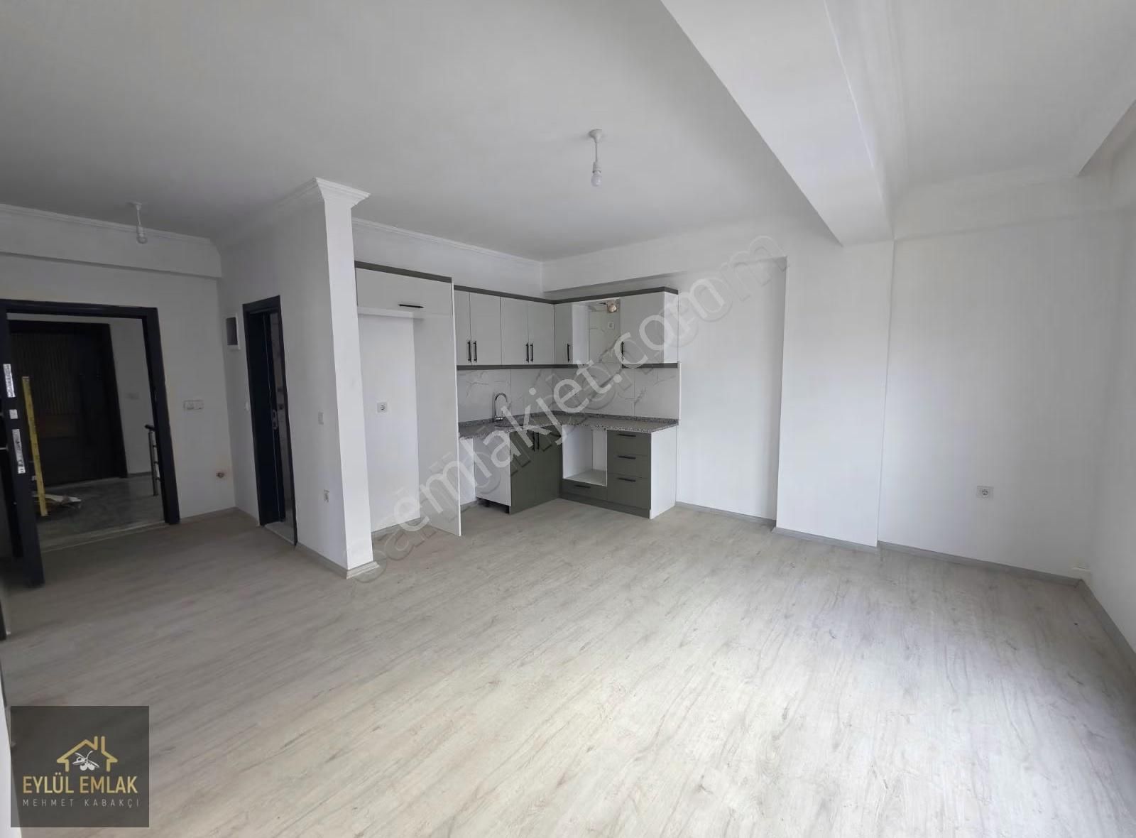 Mumcular Halkbank Arkası Kiralık 2+1 Daire - Görsel 16