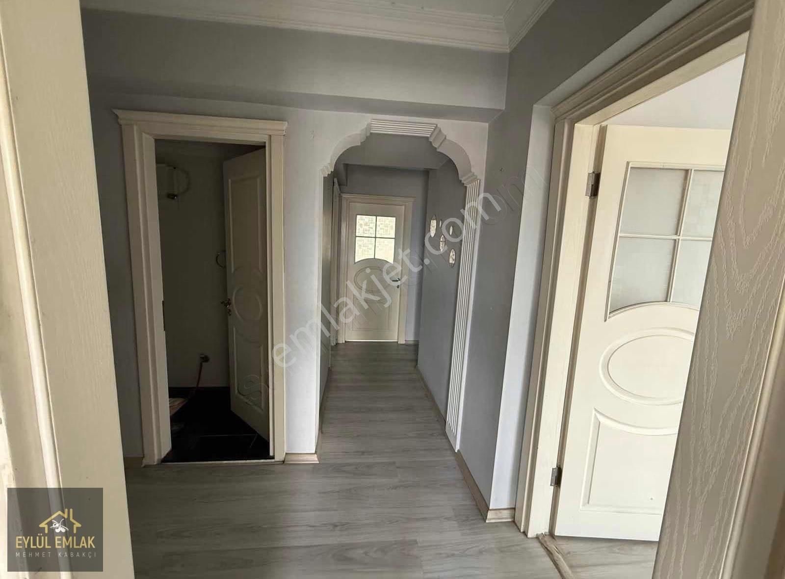 Milas Burgaz Mahallesinde 3+1 - Görsel 9