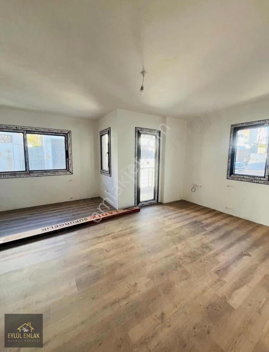 Mumcular Merkezde Satılık 2+1 Daireler - Görsel 7