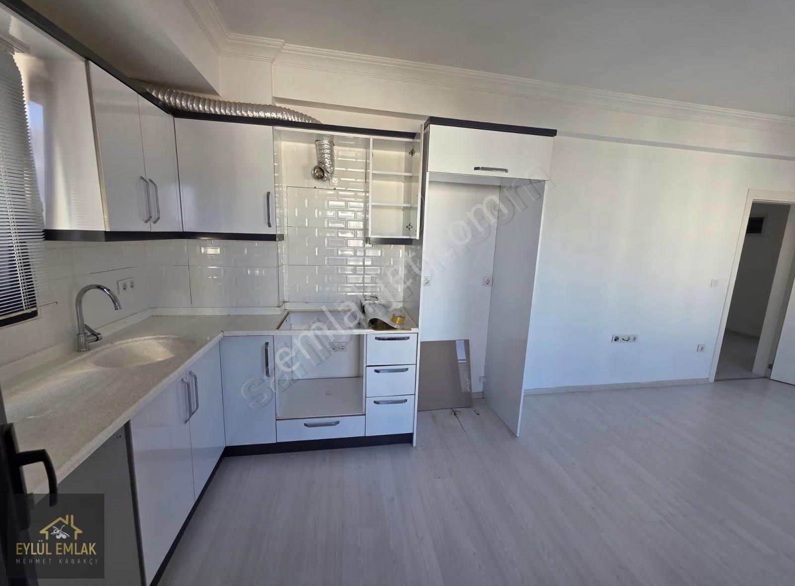 Mumcular Satılık 2+1 Daire - Görsel 18