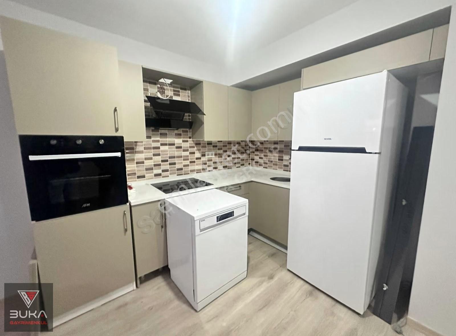 3 Kat Otoparklı 7/24 Güvenlikli Sitede Kiralık 2+1 Geniş Daire - Görsel 35