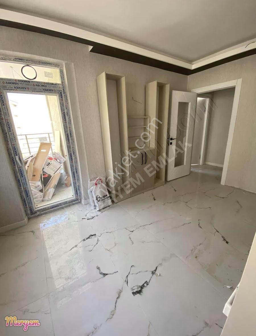 Meryem Emlak Tan Beşikkaya Da 3 Katta 3+1 Sıfır Satılık Daire - Görsel 2