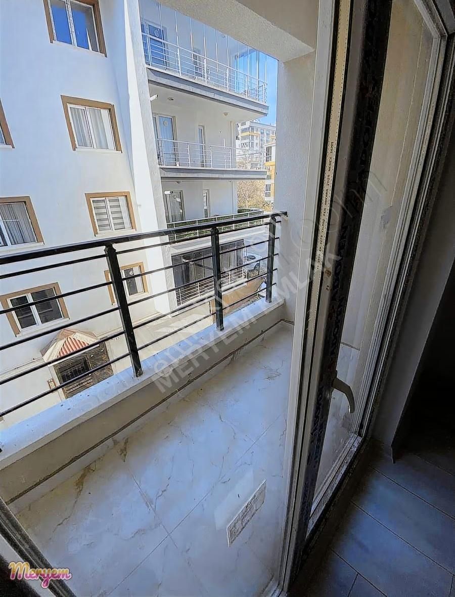 Meryem Emlak Tan Beşikkaya Da 3 Katta 3+1 Sıfır Satılık Daire - Görsel 21