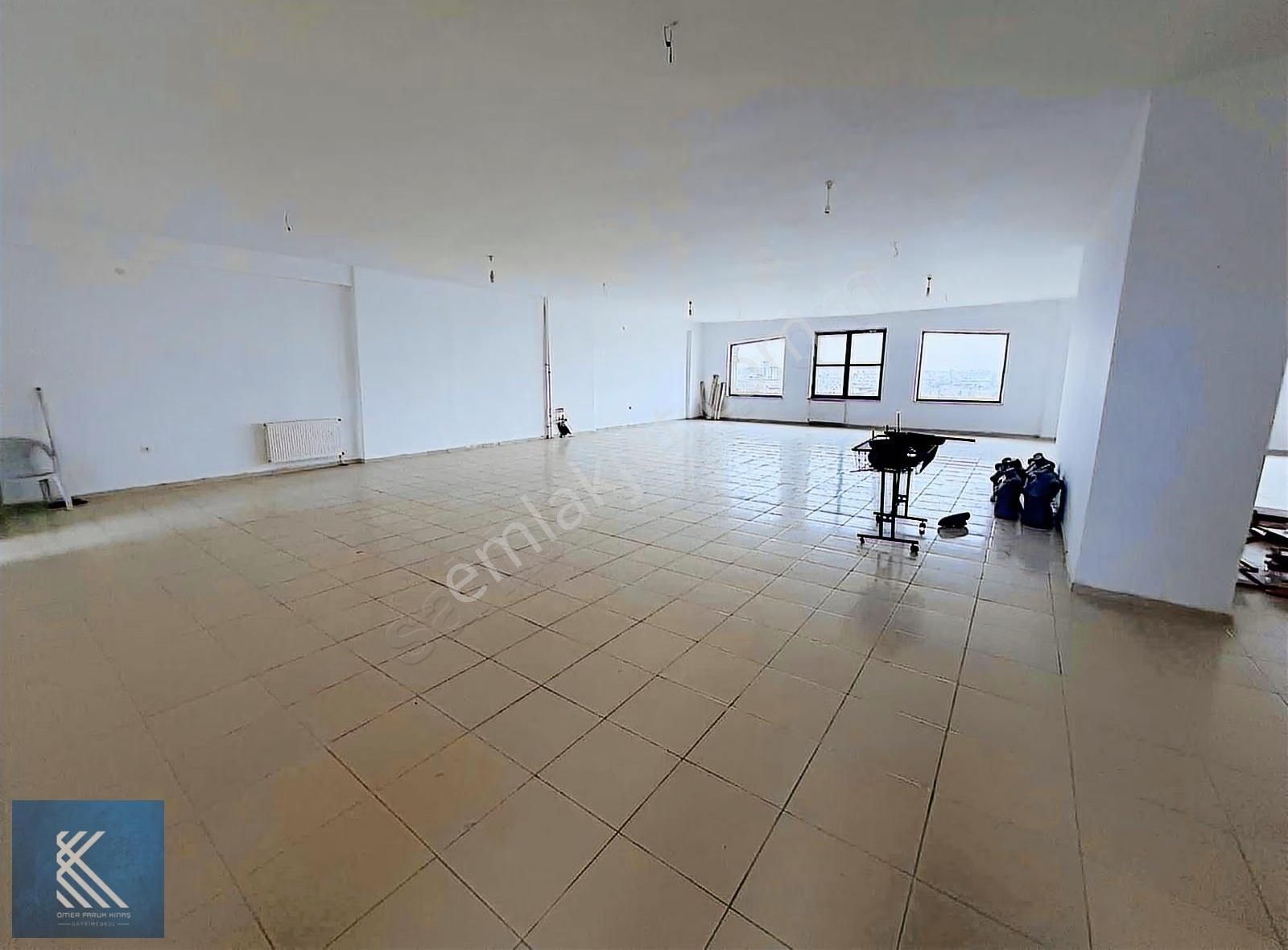 Tekstil Kentte Kiralık 5 Katlının 4 Katı 400 M2 - Görsel 4