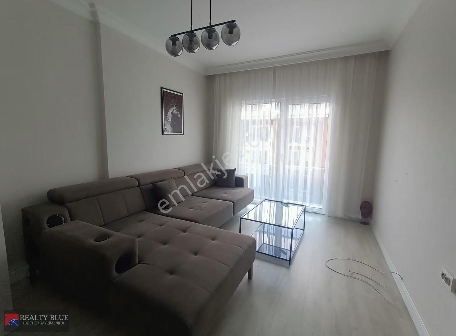 Sabiha Gökçen Yakını_hobi Life Sitesi 1+1 Eşyalı Kiralık Daire