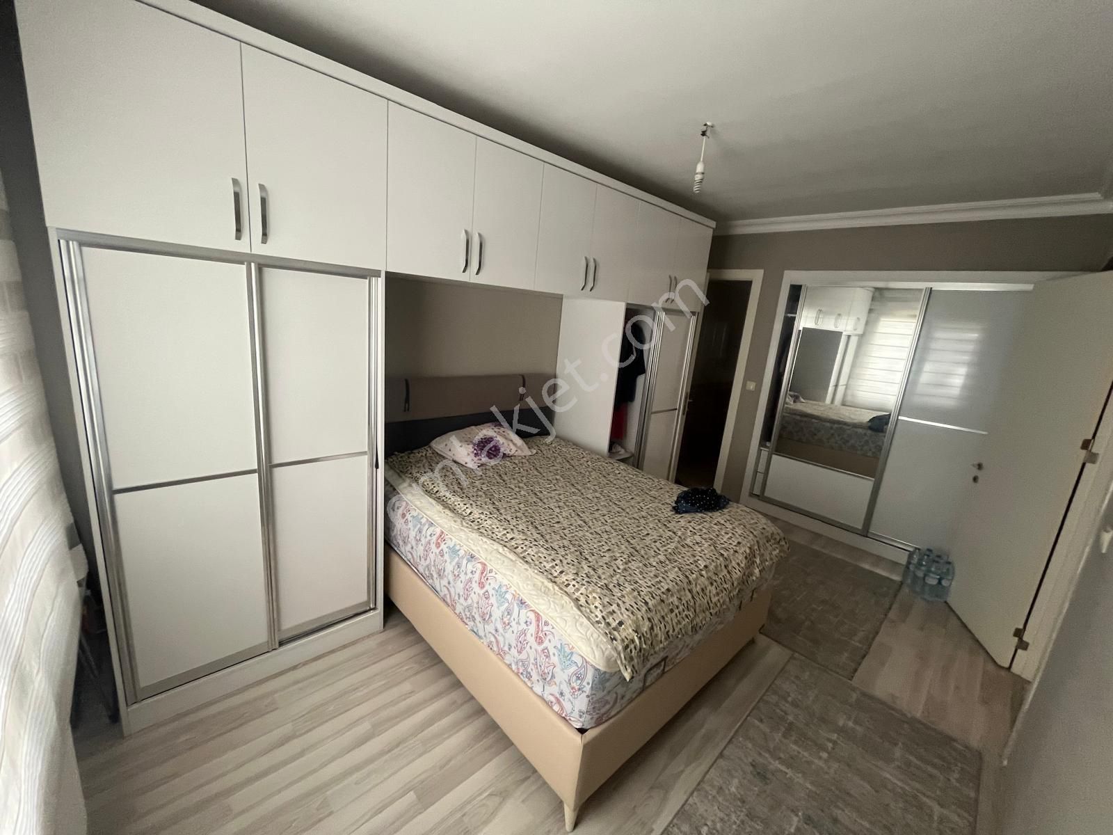 Yenimahalle Ata Mhde 4+1 Site İçinde Lüks Ebeveyn Banyolu Harika Konumda Daire - Görsel 30