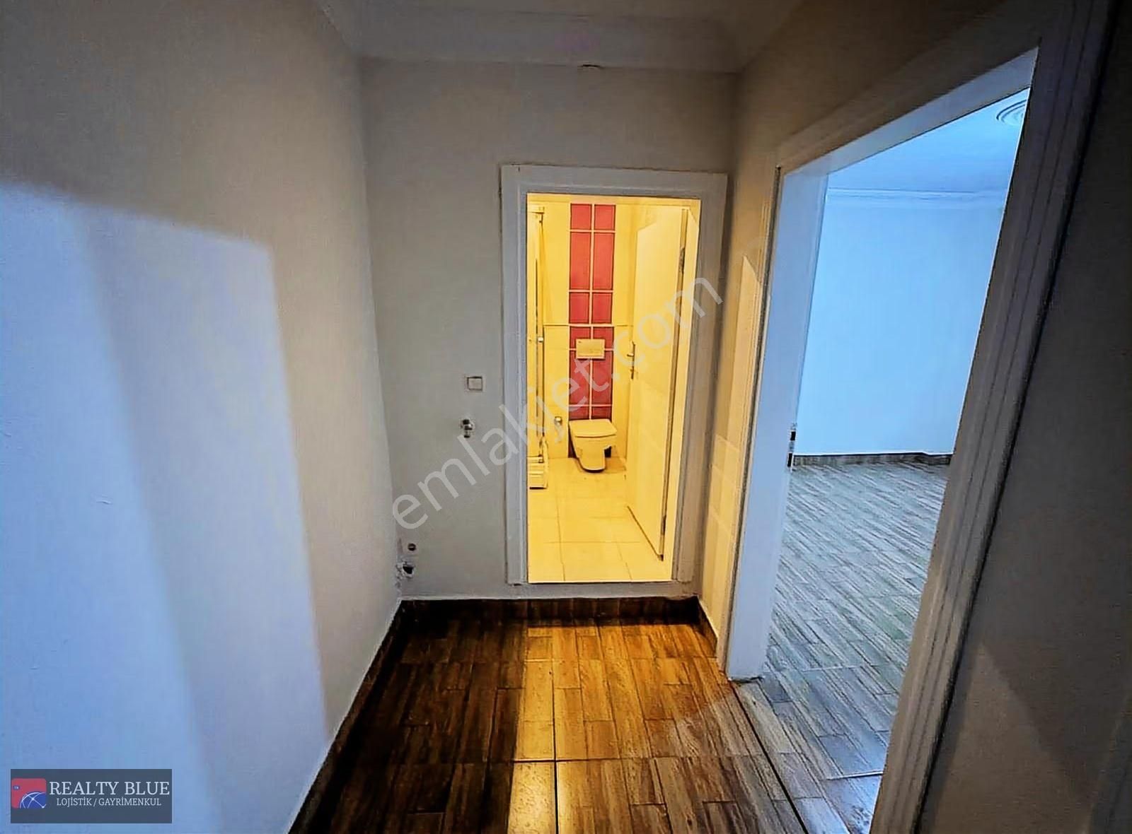 Çekmeköy'de Metroya Yakın 2+1 Kredi Sorunu Olmayan İskanlı Daire - Görsel 16