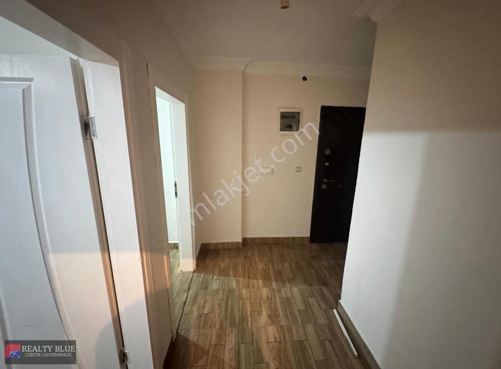 Çekmeköy'de Metroya Yakın 2+1 Kredi Sorunu Olmayan İskanlı Daire - Görsel 15