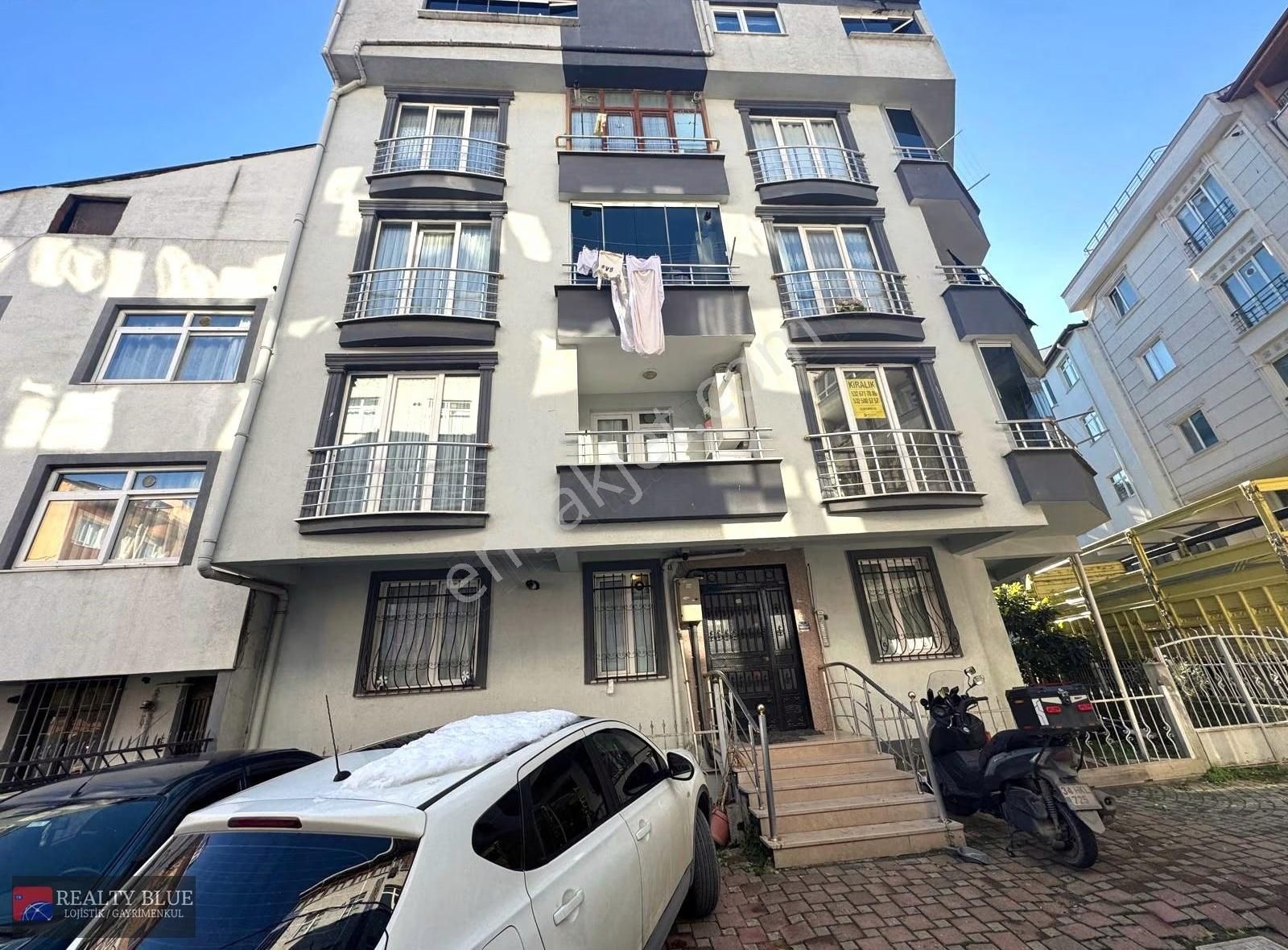 Çekmeköy'de Metroya Yakın 2+1 Kredi Sorunu Olmayan İskanlı Daire - Görsel 18