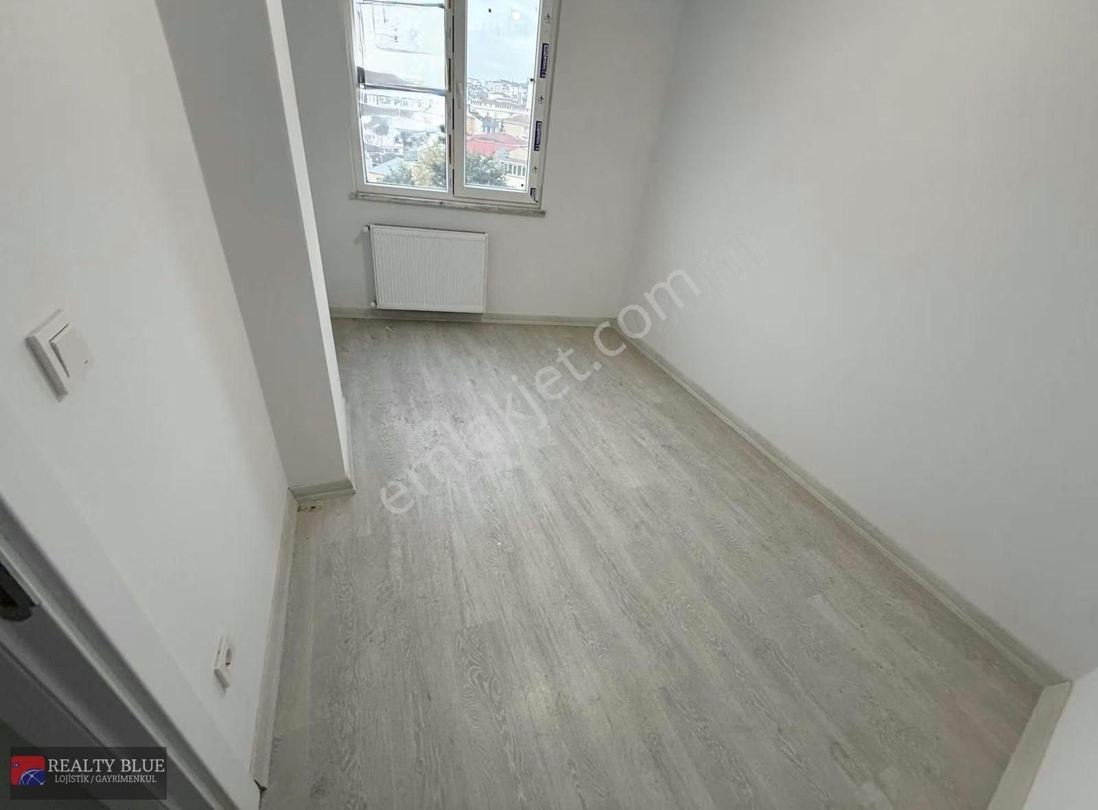 Ahmet Yesevi'de 2+1 Sıfır Cadde Üzeri Daire - Görsel 11