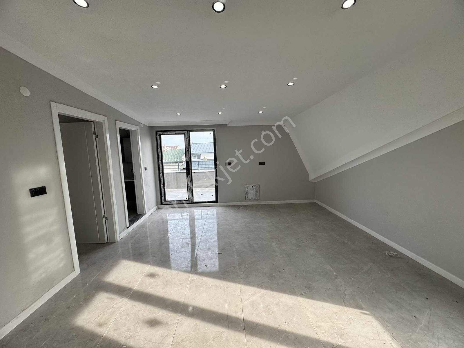 Sakarya Kocaali Alandere Mahallesinde 3+1 Havuzlu Villa - Görsel 5