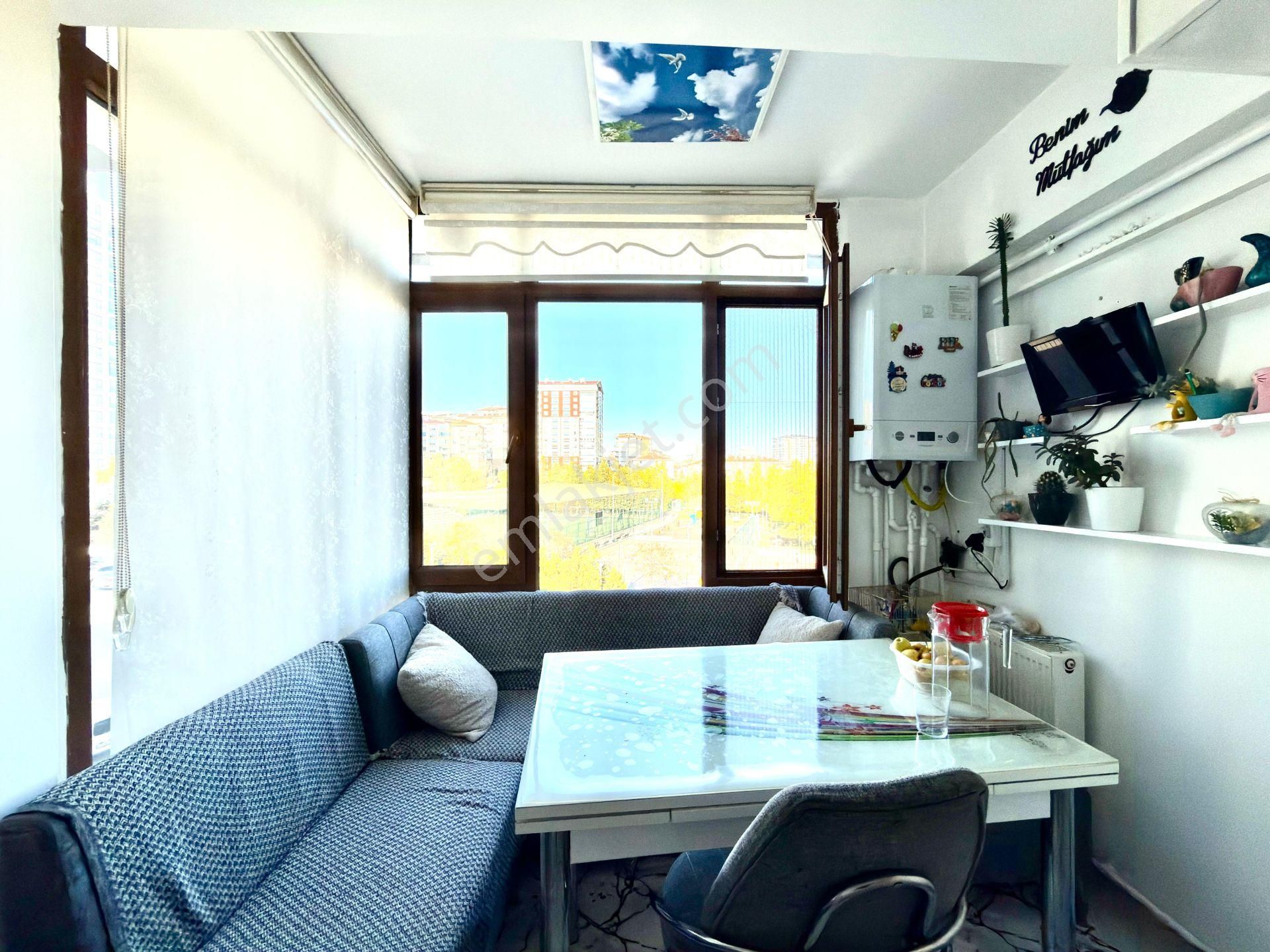 Kalecik Emlak'tan Merkez Mahallesinde Yapılı Masrafsız 3+1 Daire - Görsel 4