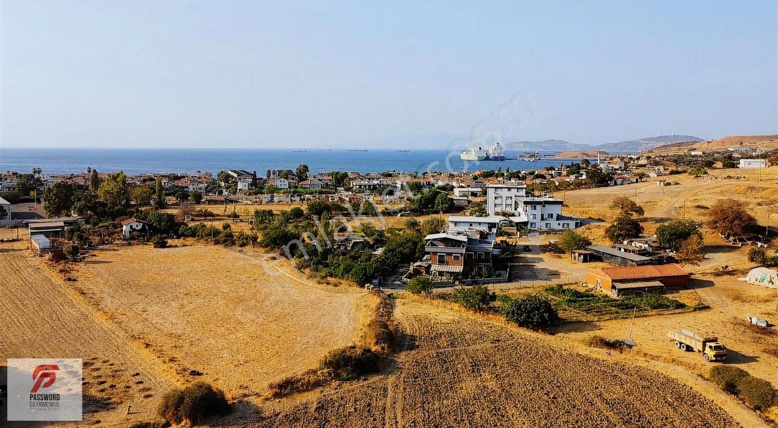 İzmir Foça Gencelli Sahiline 400 Metre Mesafede Kiralık Arsa - Görsel 8