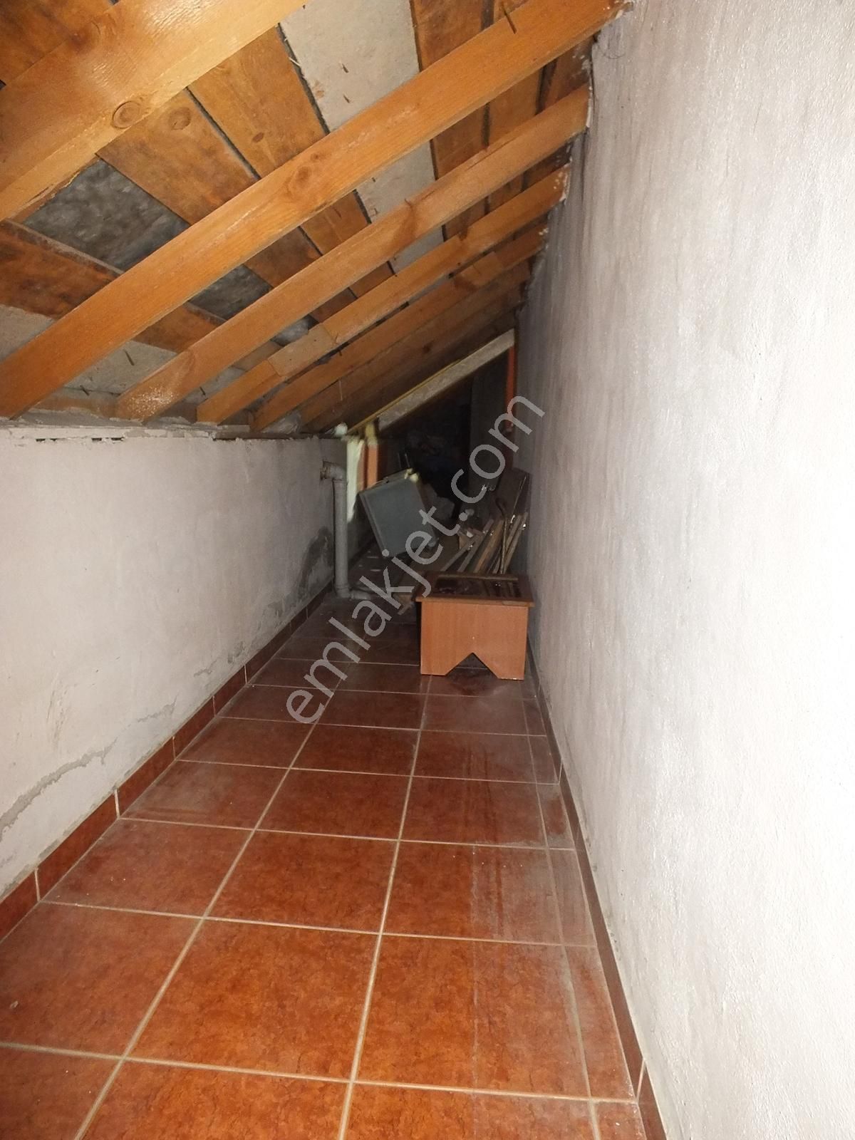 Güllübağlar Mah.2+1 Kiralık 120m2 Çift Teraslı Çatı Katı Daire - Görsel 14