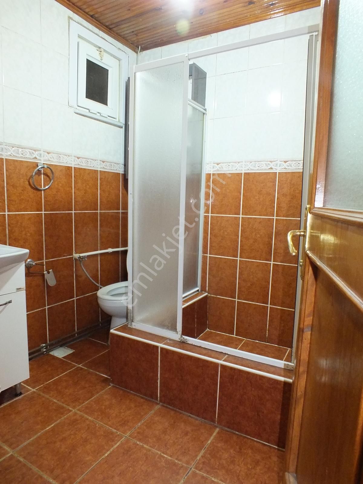 Güllübağlar Mah.2+1 Kiralık 120m2 Çift Teraslı Çatı Katı Daire - Görsel 33