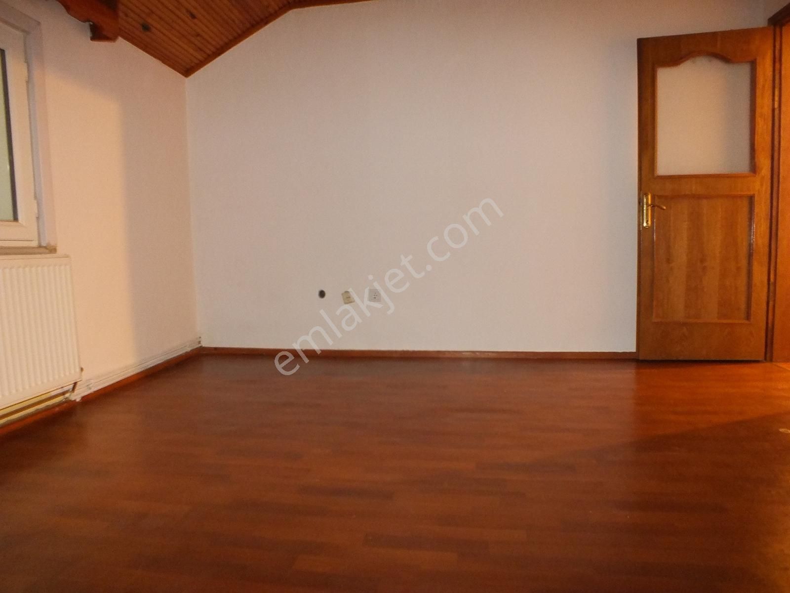 Güllübağlar Mah.2+1 Kiralık 120m2 Çift Teraslı Çatı Katı Daire - Görsel 26