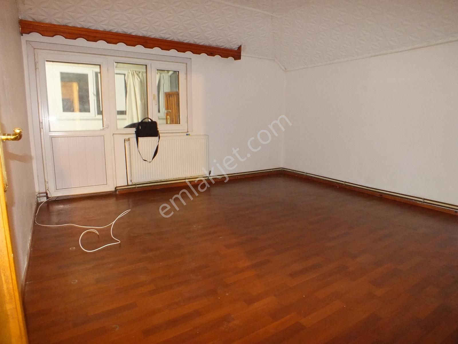 Güllübağlar Mah.2+1 Kiralık 120m2 Çift Teraslı Çatı Katı Daire - Görsel 18