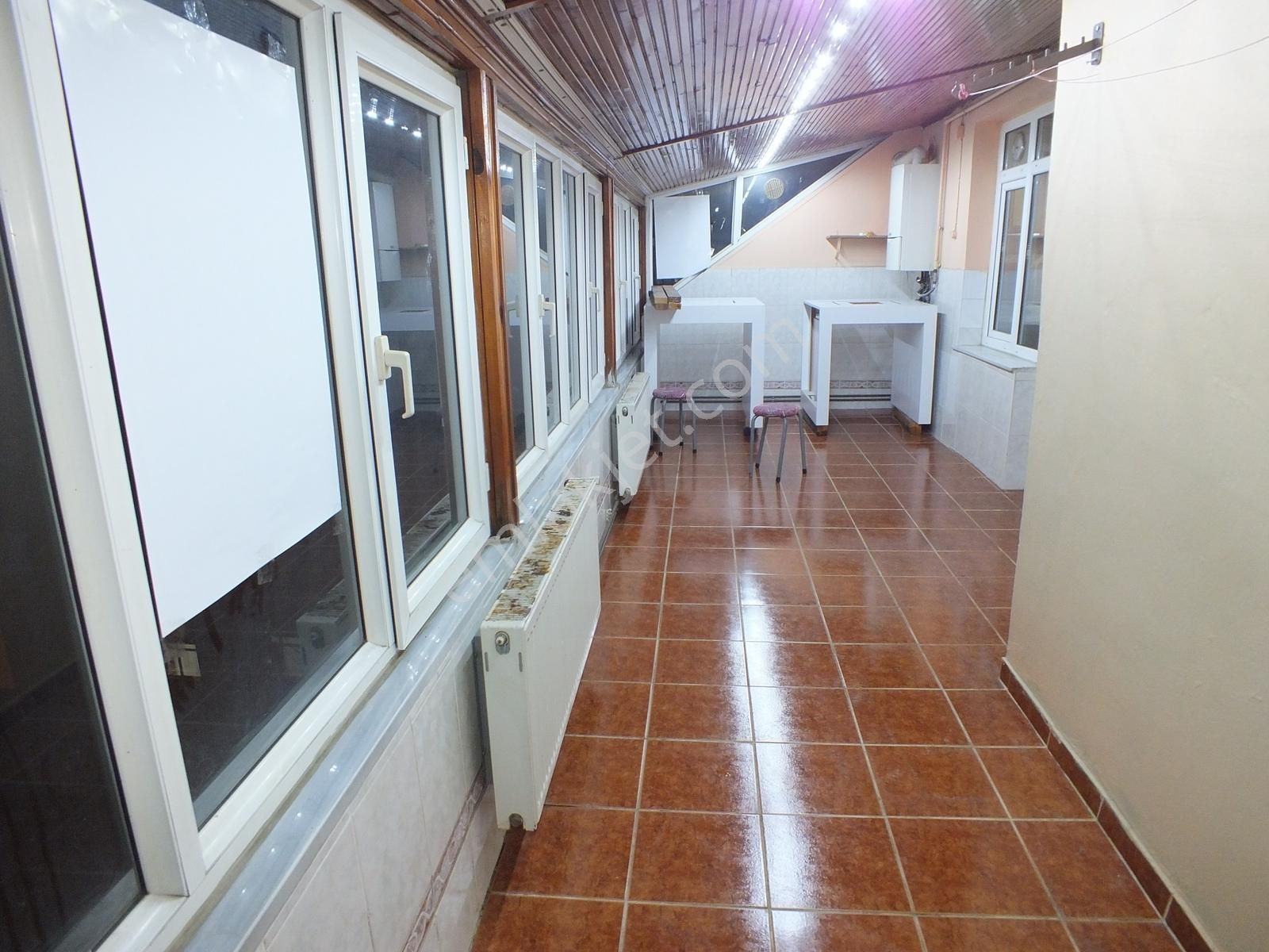 Güllübağlar Mah.2+1 Kiralık 120m2 Çift Teraslı Çatı Katı Daire - Görsel 22