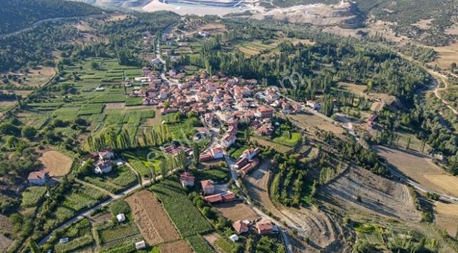 Kütahya Hisarcıkda 2.623 M2 Resmi Yola Cephe Kredi Kart Taksit