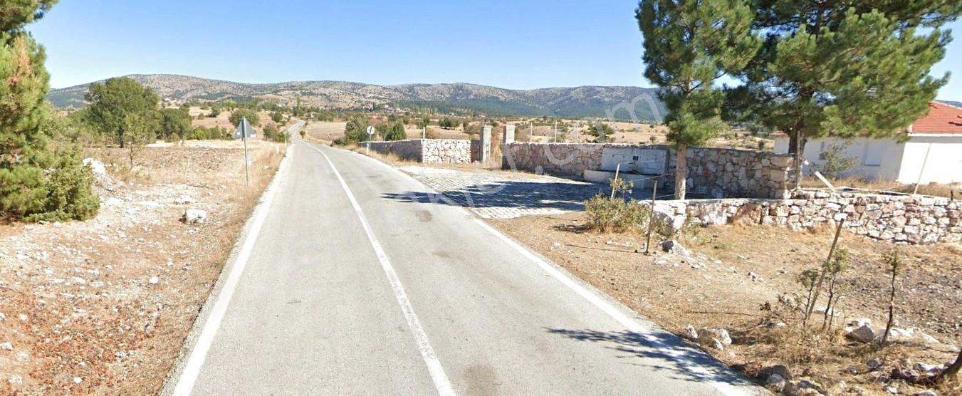 Kütahya Hisarcıkda 2.623 M2 Resmi Yola Cephe Kredi Kart Taksit - Görsel 4