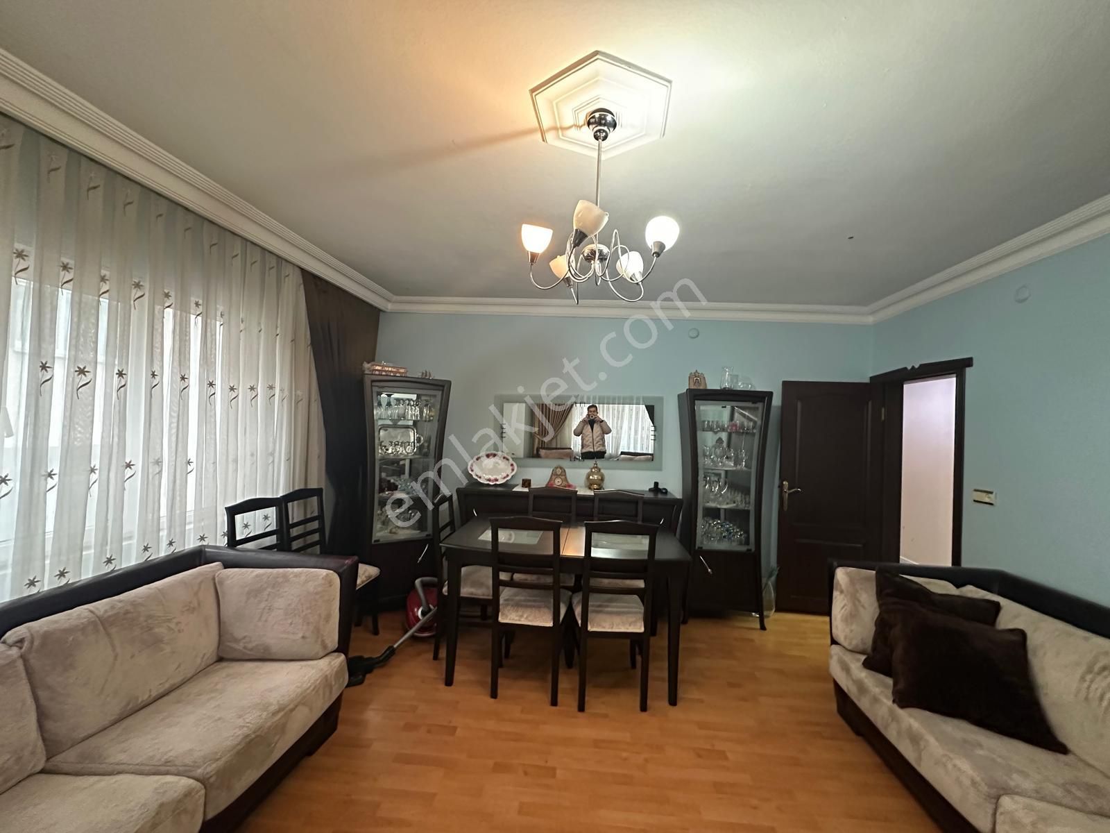 Mevlanada Harika Konumda Büyük Geniş 3+1 Ferah Daire - Görsel 3