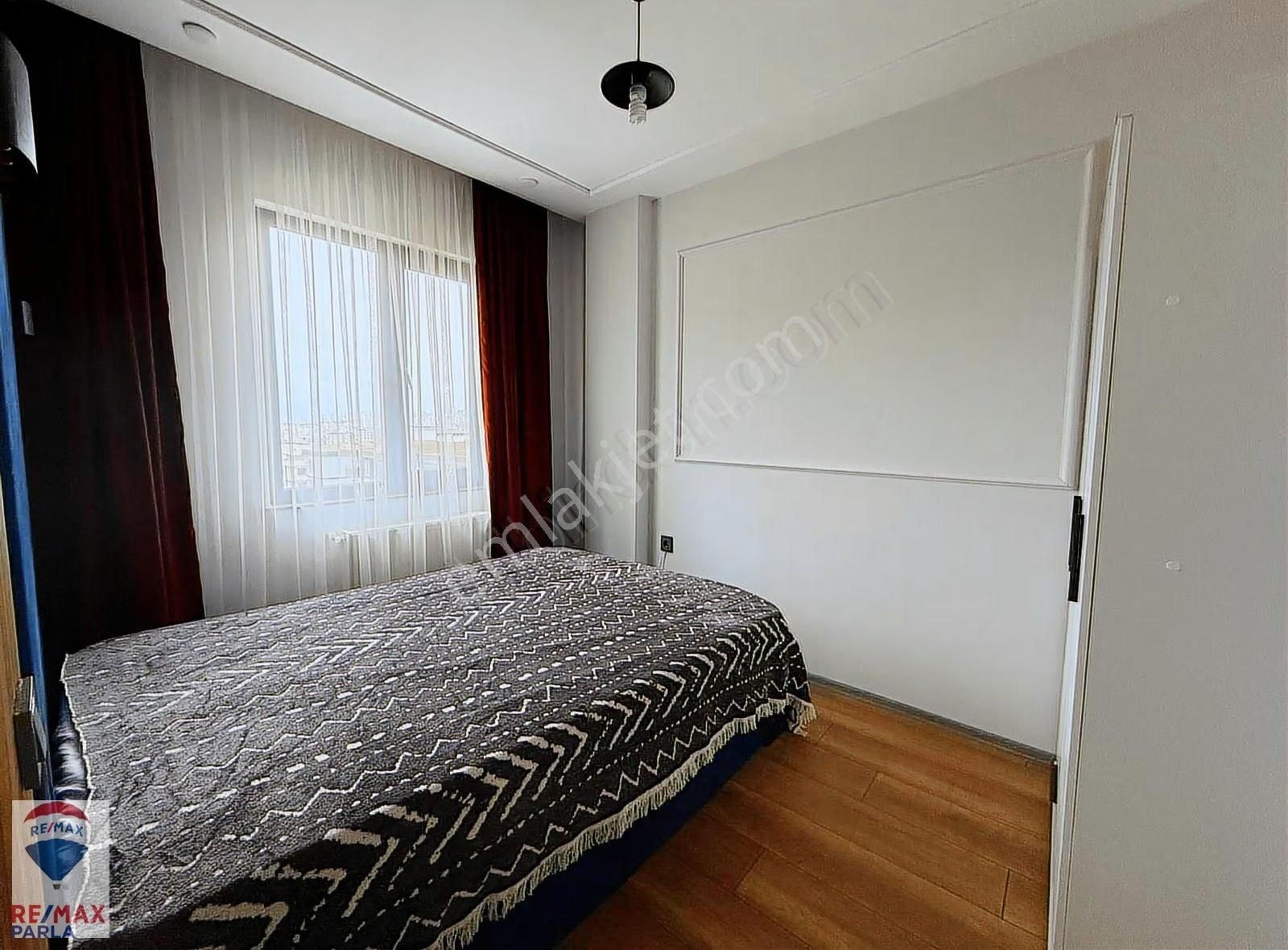 Huzurlu Lokasyonda Deniz Ve Doğa Manzaralı Full Eşyalı 1+1! - Görsel 27