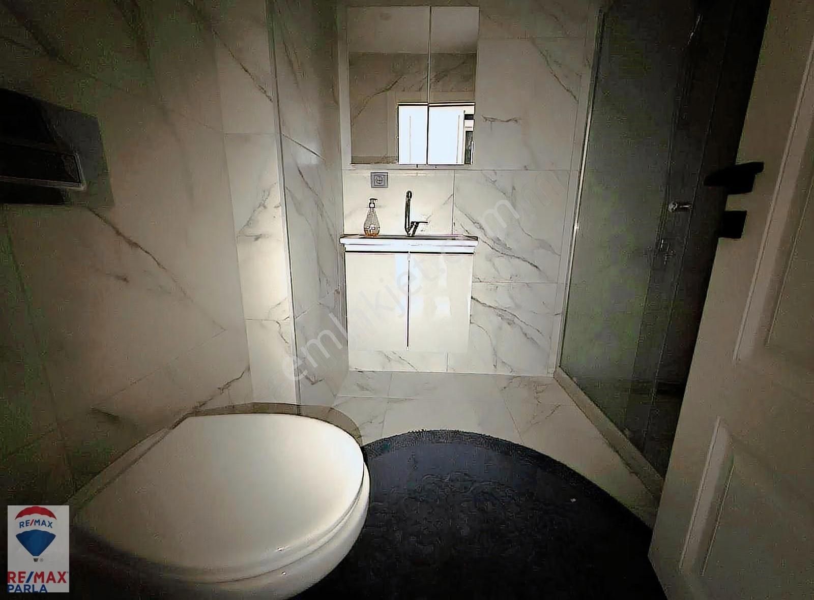 Huzurlu Lokasyonda Deniz Ve Doğa Manzaralı Full Eşyalı 1+1! - Görsel 7