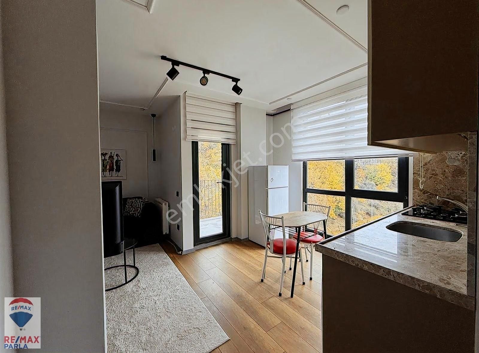 Huzurlu Lokasyonda Deniz Ve Doğa Manzaralı Full Eşyalı 1+1! - Görsel 31