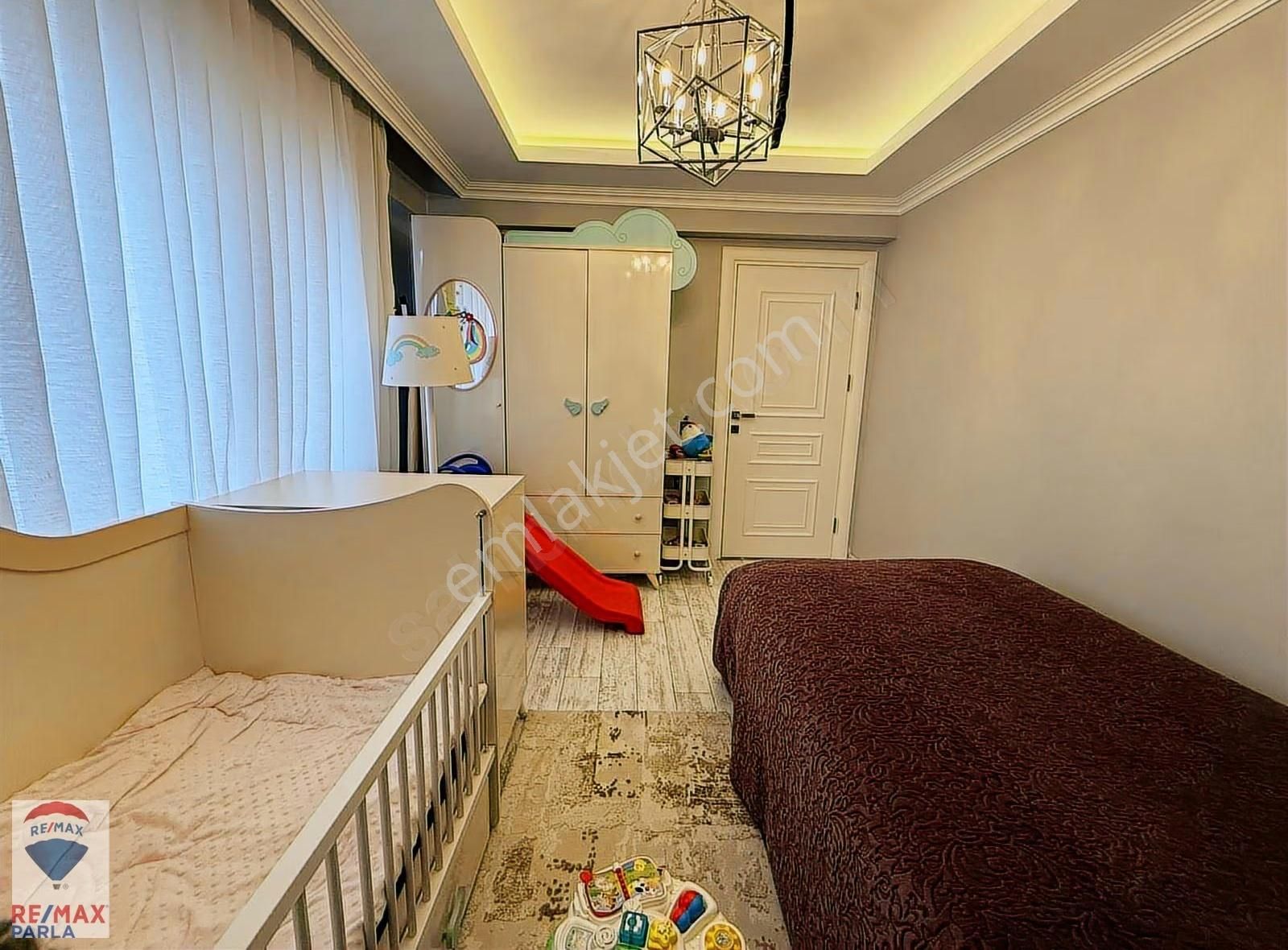 Panaromik Deniz Manzaralı Modern Ve Eşsiz Mimariye Sahip 3+1! - Görsel 26