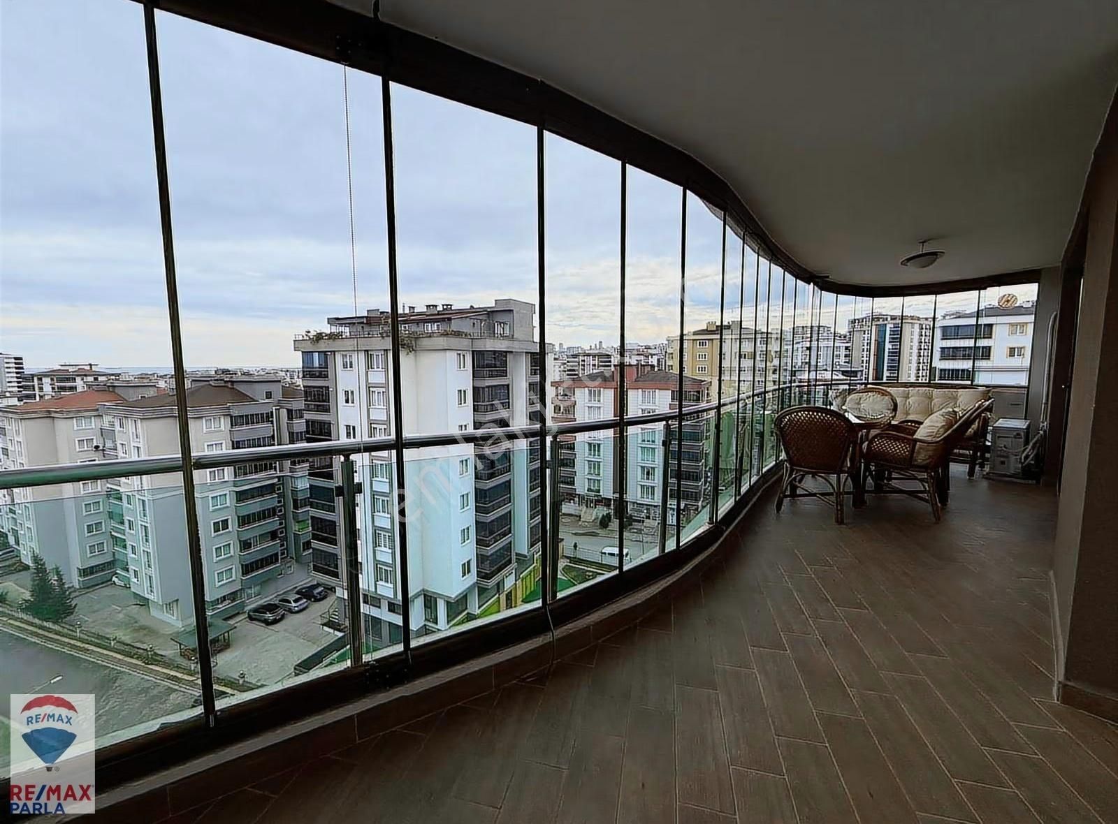 Panaromik Deniz Manzaralı Modern Ve Eşsiz Mimariye Sahip 3+1! - Görsel 24
