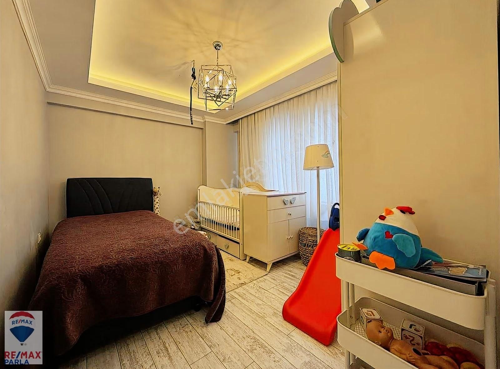 Panaromik Deniz Manzaralı Modern Ve Eşsiz Mimariye Sahip 3+1! - Görsel 28